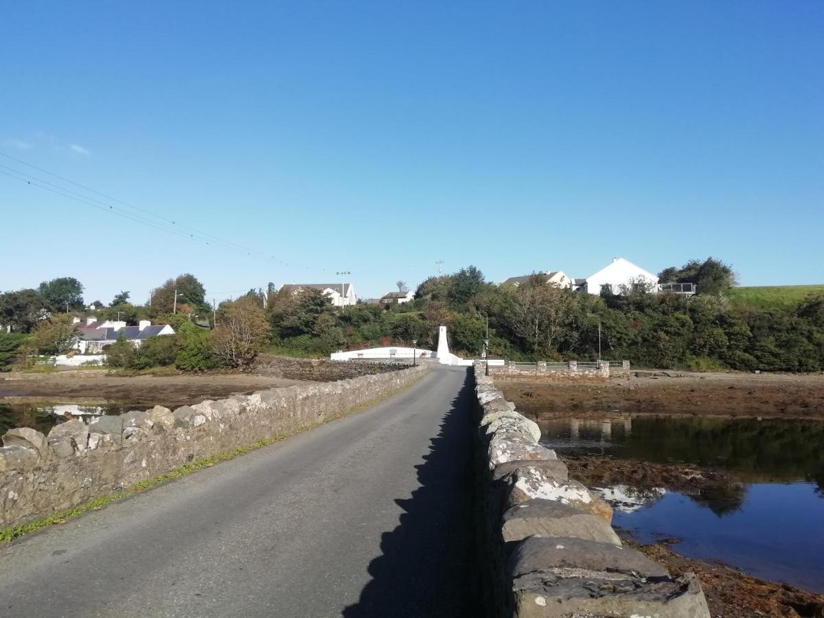 Pier Road * Westport